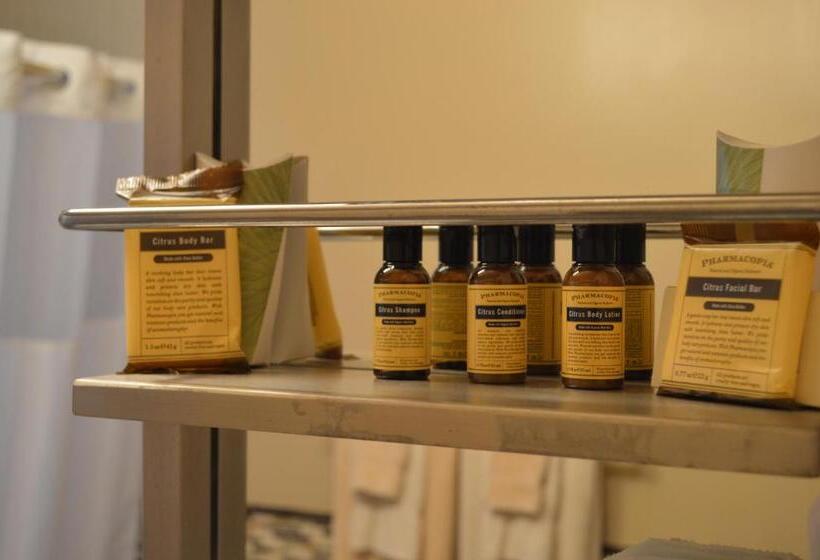 غرفة قياسية, Best Western Plus Hospitality House Suites