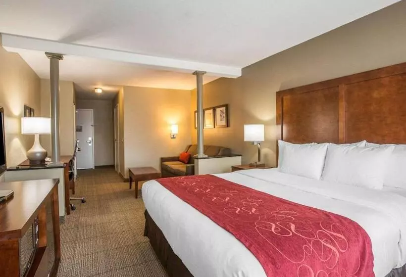 سوئیت با تخت بزرگ, Comfort Suites Victorville Hesperia