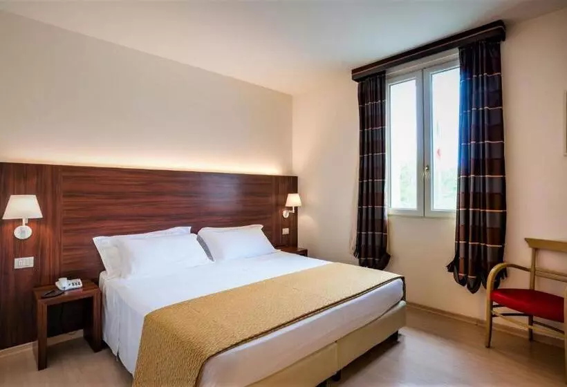 クラシックルーム, Delfina Palace