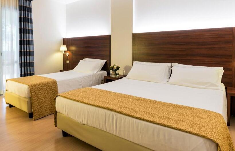 스탠다드 트리플 룸, Delfina Palace