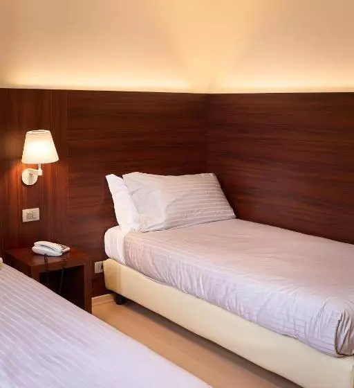 エコノミールーム, Delfina Palace