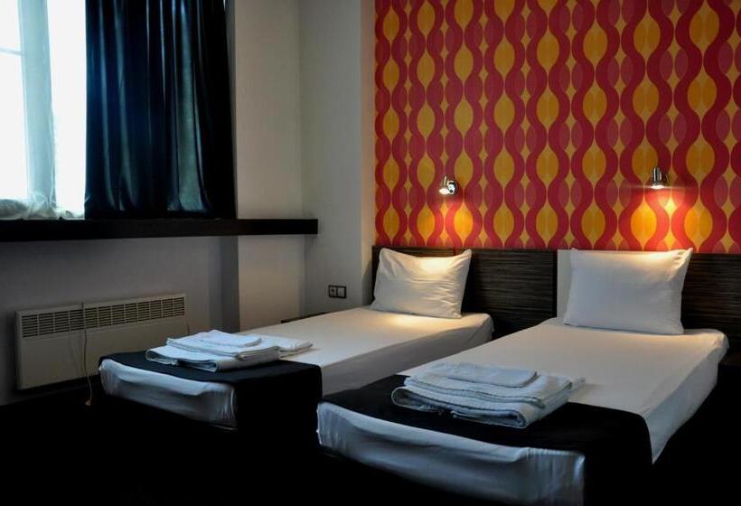 スタンダードルーム, Dunav