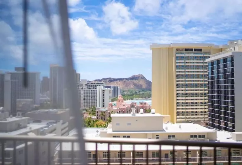 オーシャンビュースイート, Embassy Suites By Hilton Waikiki Beach Walk