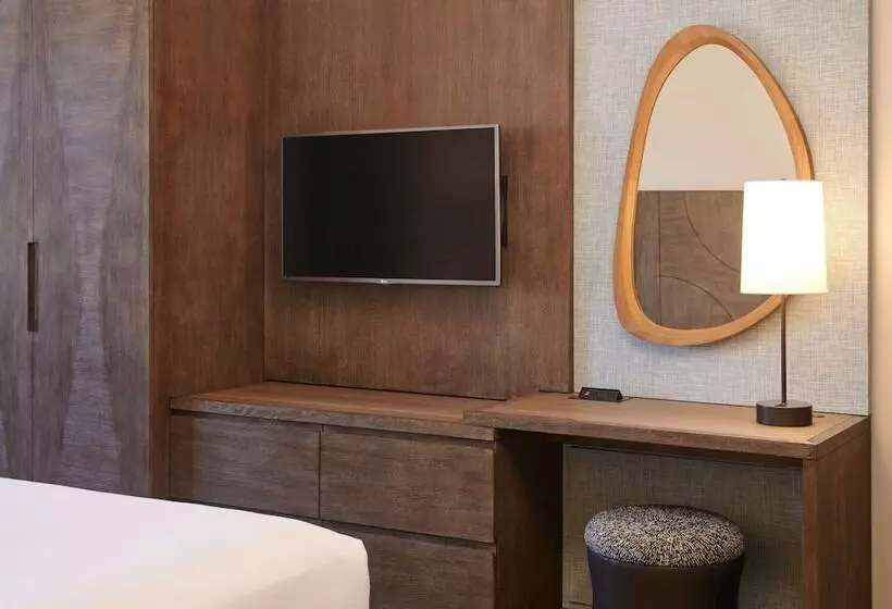 2ベッドスイートルーム, Embassy Suites By Hilton Waikiki Beach Walk