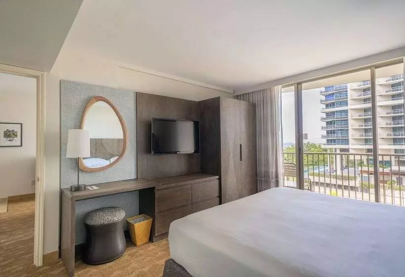 2ベッドスイートルーム, Embassy Suites By Hilton Waikiki Beach Walk