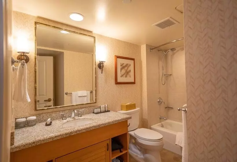 身障者適用スイートルーム, Embassy Suites By Hilton Waikiki Beach Walk
