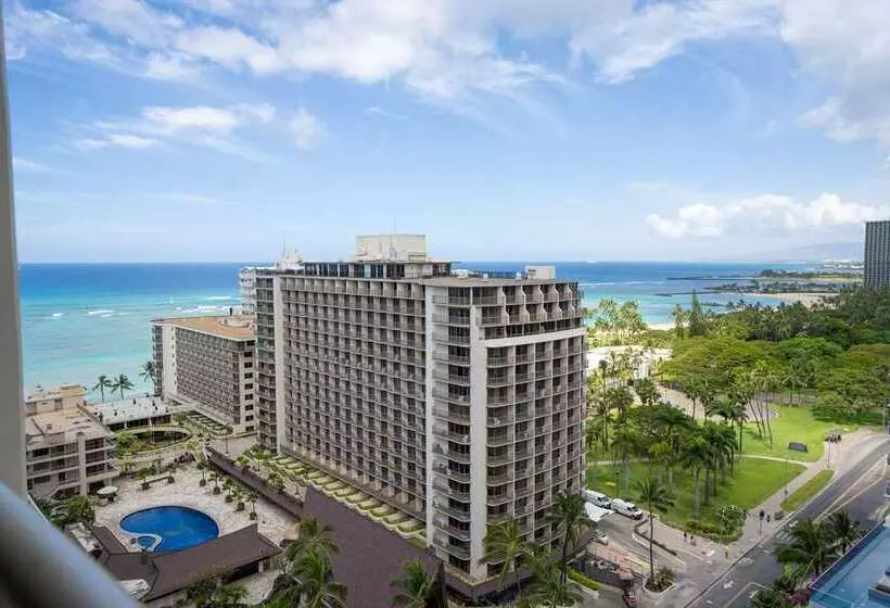 キングサイズベッドのスイートルーム, Embassy Suites By Hilton Waikiki Beach Walk