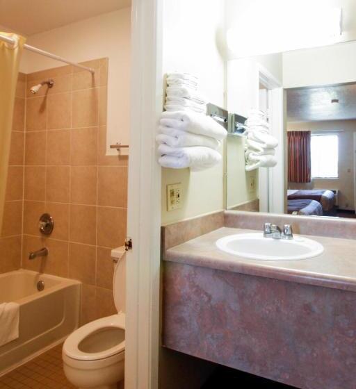 غرفة قياسية, Heritage Inn San Diego