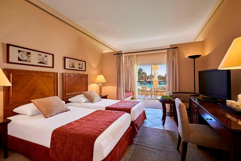 اتاق خانوادگی, Jaz Almaza Beach Resort, Almaza Bay