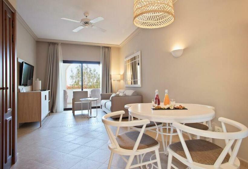 ジュニアスイート, Melia Villaitana