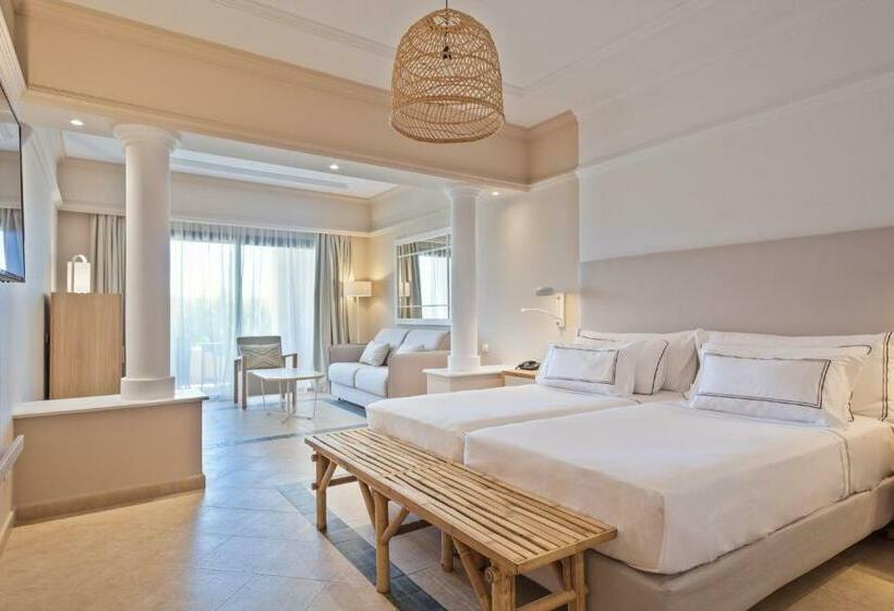 プレミアムルーム, Melia Villaitana