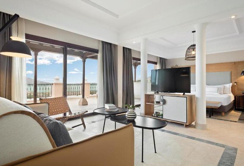 ジュニアスイート, Melia Villaitana