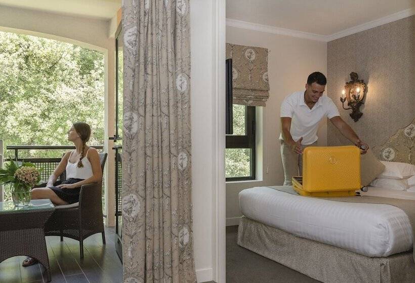 Полулюкс, Golf Hôtel De Valescure & Spa Nuxe