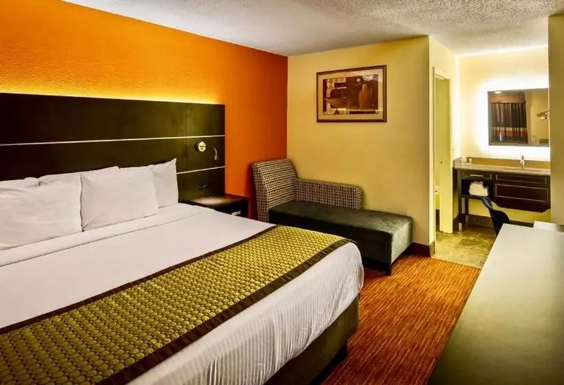 キングサイズベッドのスタンダードルーム, Quality Inn Tucumcari
