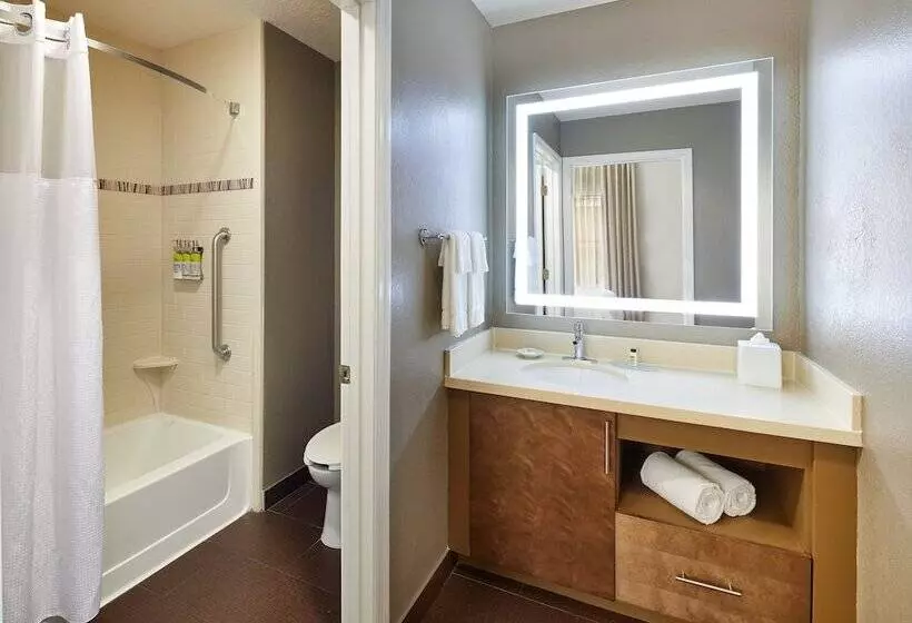 Sviitti King-vuode, Staybridge Suites Orlando South, An Ihg