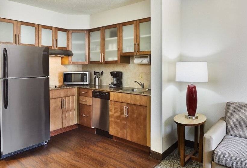 Люкс Кровать Кинг, Staybridge Suites Orlando South, An Ihg