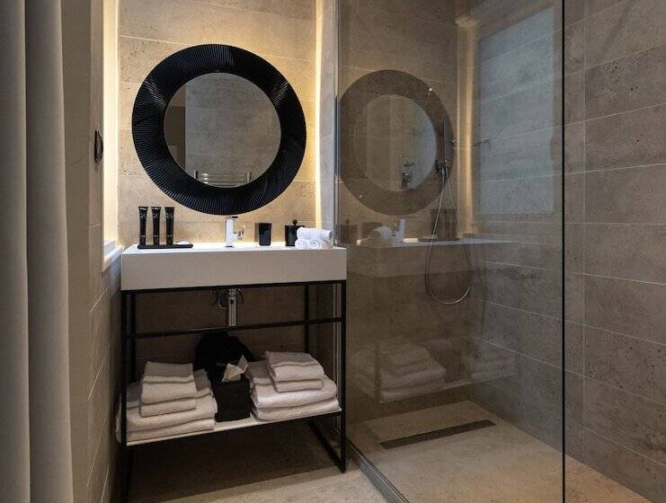 سوییت, Résidence & Spa Le Prince Régent