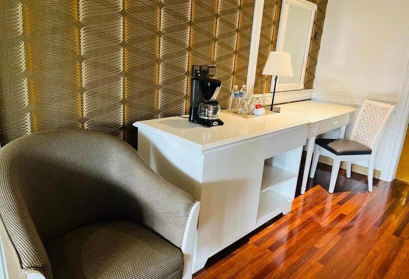 جناح رئاسى, Mines Beach Resort