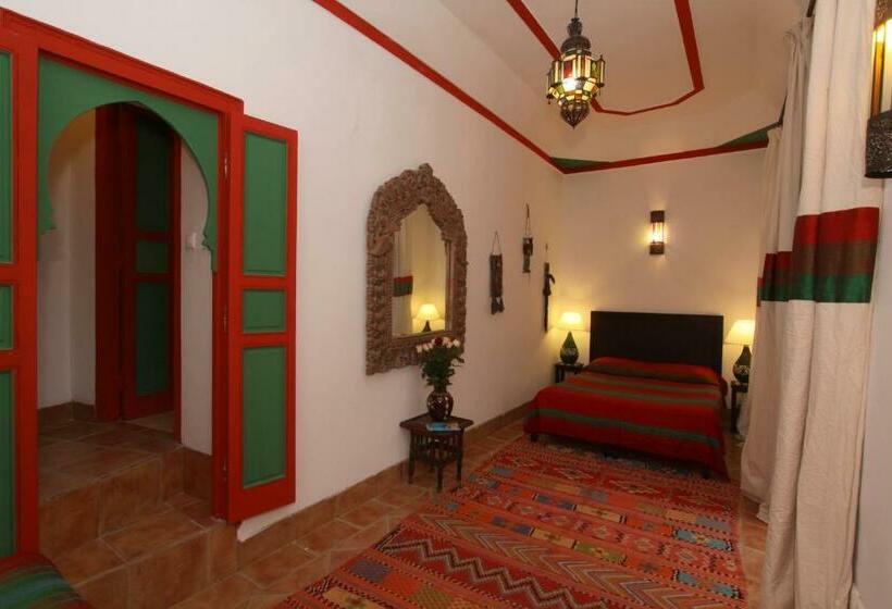 اتاق سوپریور, Riad Karmela