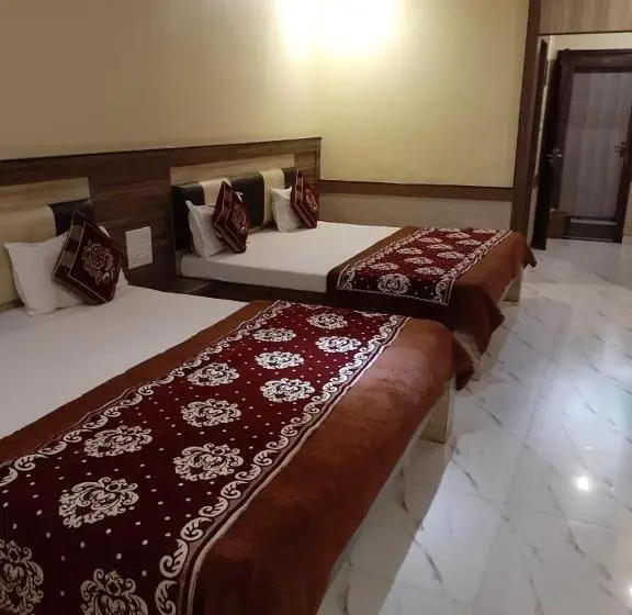 デラックスの４人部屋, Metro Inn