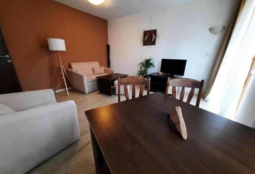 شقة غرفة واحدة, Banderitsa Apartments With Kitchen & Bbq