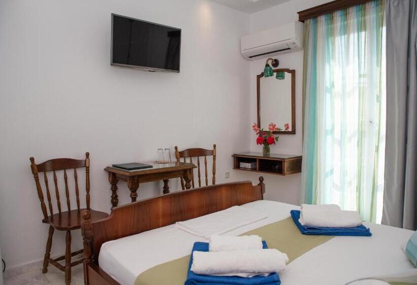Номер Стандарт Вид на Море, Adonis Hotel Naxos