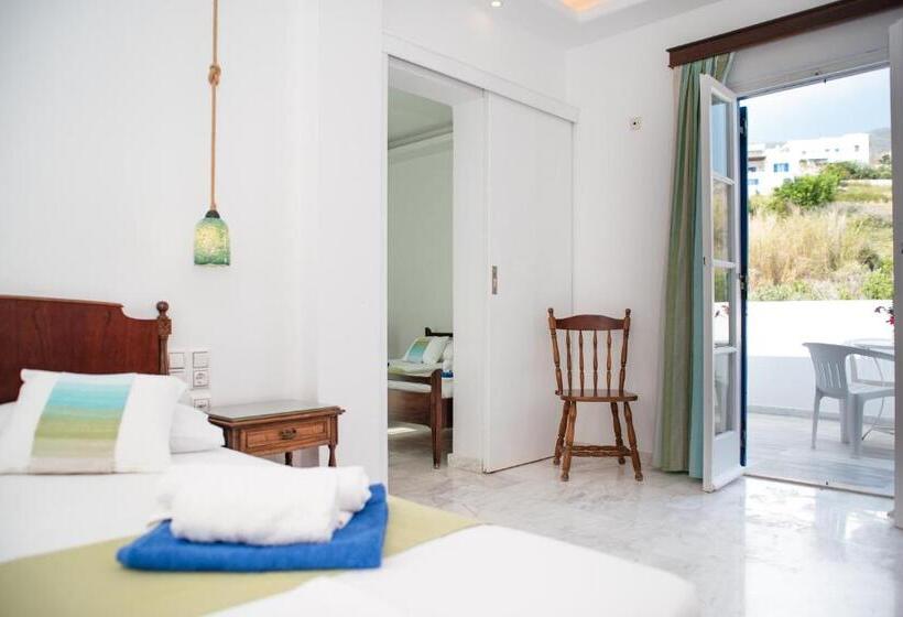 غرفة عائلية مطلّة علي البحر, Adonis Hotel Naxos