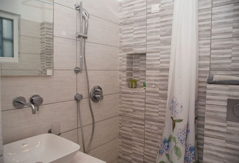 Номер Стандарт Вид на Море, Adonis Hotel Naxos