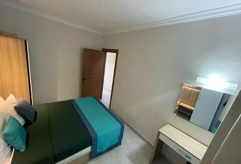 １ベッドルームアパートメント, Highlife Apartments