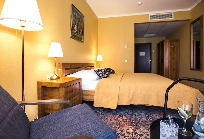 اتاق استاندارد, Baltvilla