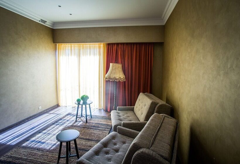 سوئیت پرزیدنت, Baltvilla