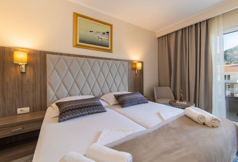 Номер Deluxe Вид на Парк, Bella Vista
