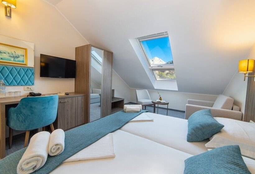 חדר אקונומי, Bella Vista