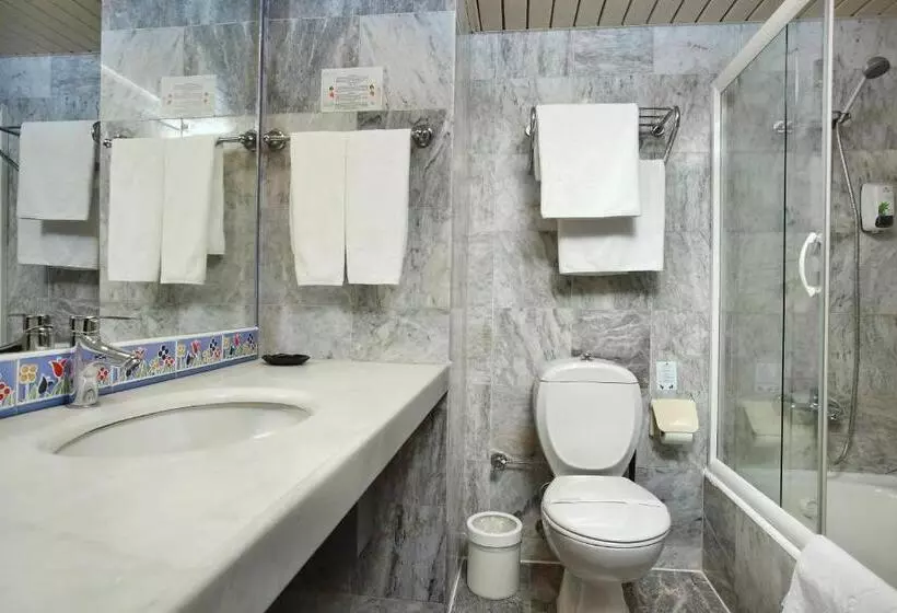 Perhehuone, Club Yali Hotels & Resort All Inclusive