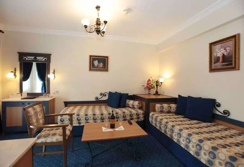 Perhehuone, Club Yali Hotels & Resort All Inclusive