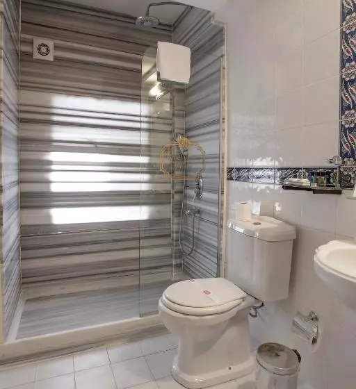 Standard Room with Balcony, Garden House Hotel   Special Class