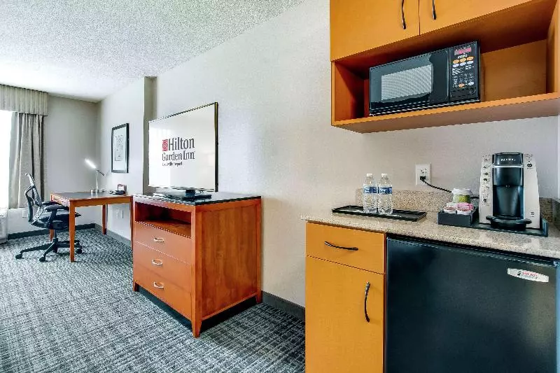 سوییت, Hilton Garden Inn Louisville Airport