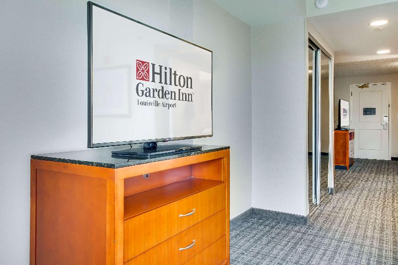 סוויטה, Hilton Garden Inn Louisville Airport
