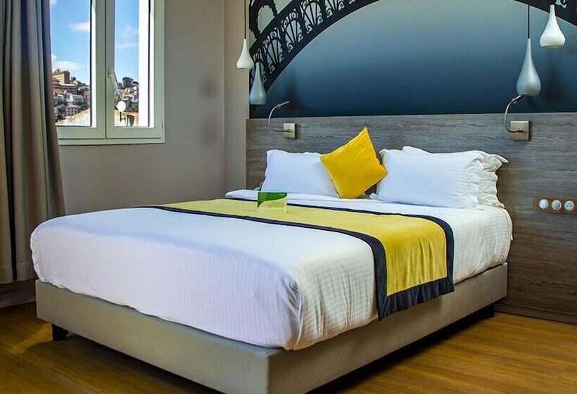 اتاق استاندارد, Le Louvre Hotel & Spa