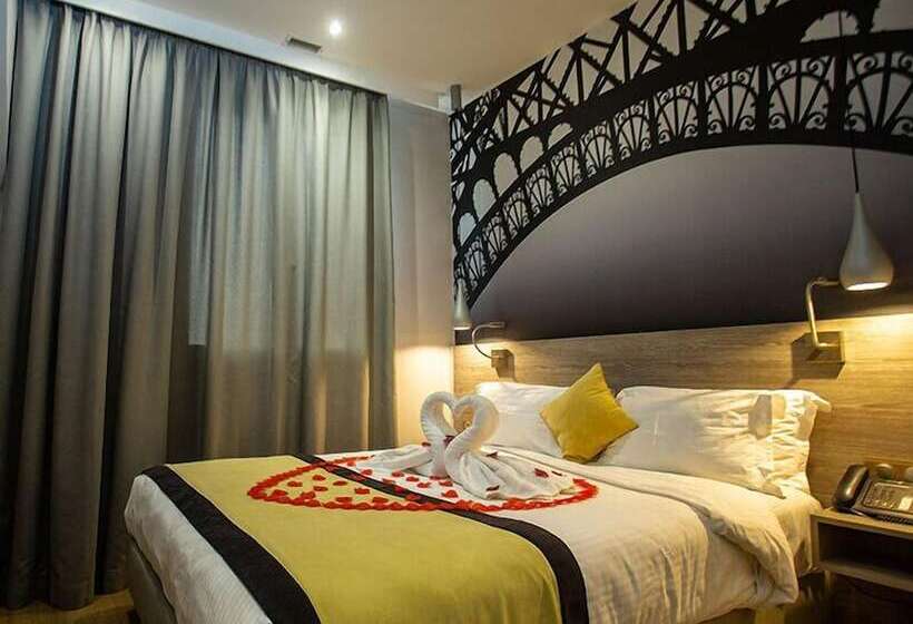 اتاق استاندارد, Le Louvre Hotel & Spa