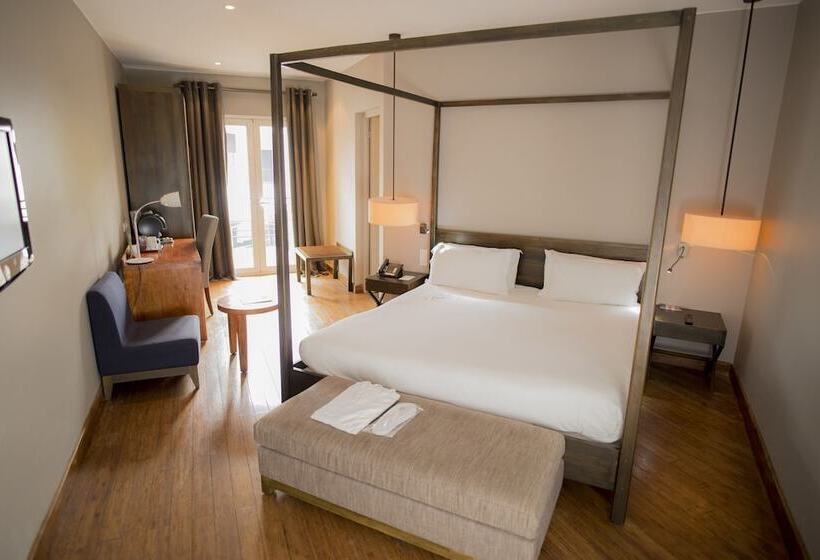 اتاق سوپریور, Le Louvre Hotel & Spa