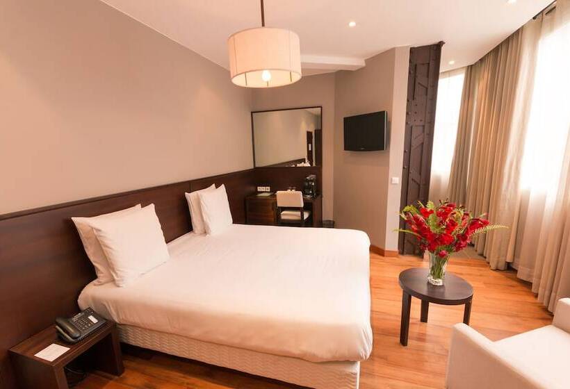 اتاق سوپریور, Le Louvre Hotel & Spa