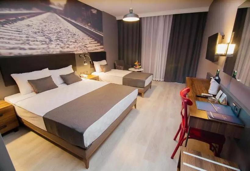 اتاق استاندارد سه نفره, Ramira City Hotel   Adult Only