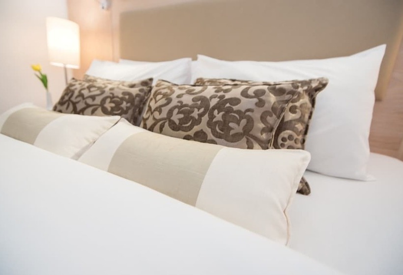 اتاق استاندارد یک نفره, Toledo Amman