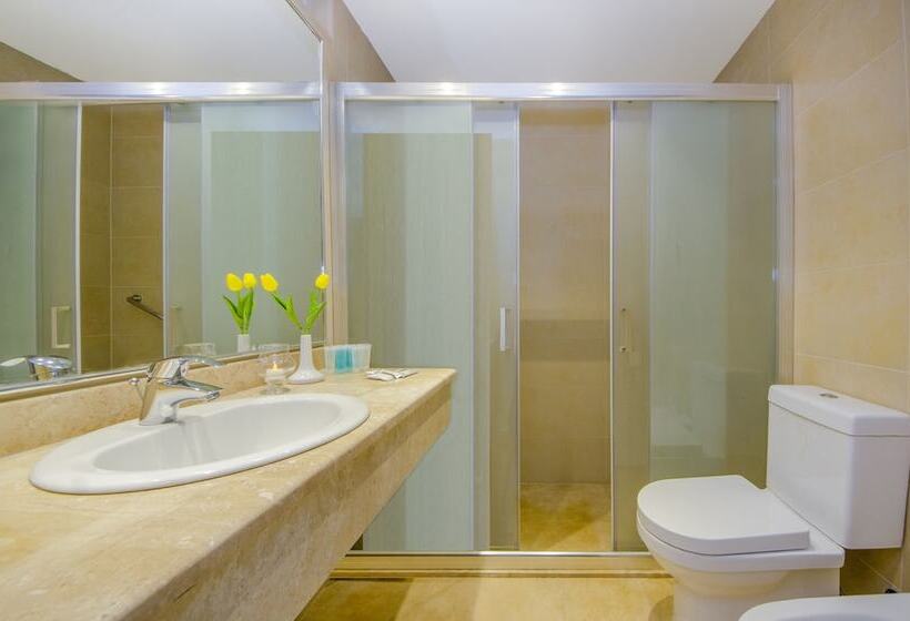 اتاق استاندارد سه نفره, Toledo Amman