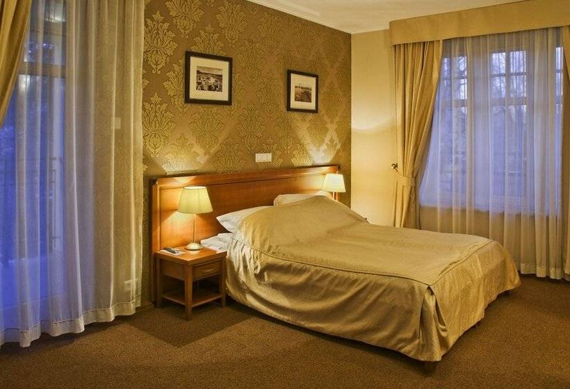 اتاق لوکس, Villa Baltica