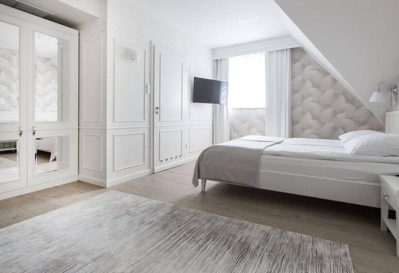 اتاق لوکس, Villa Baltica