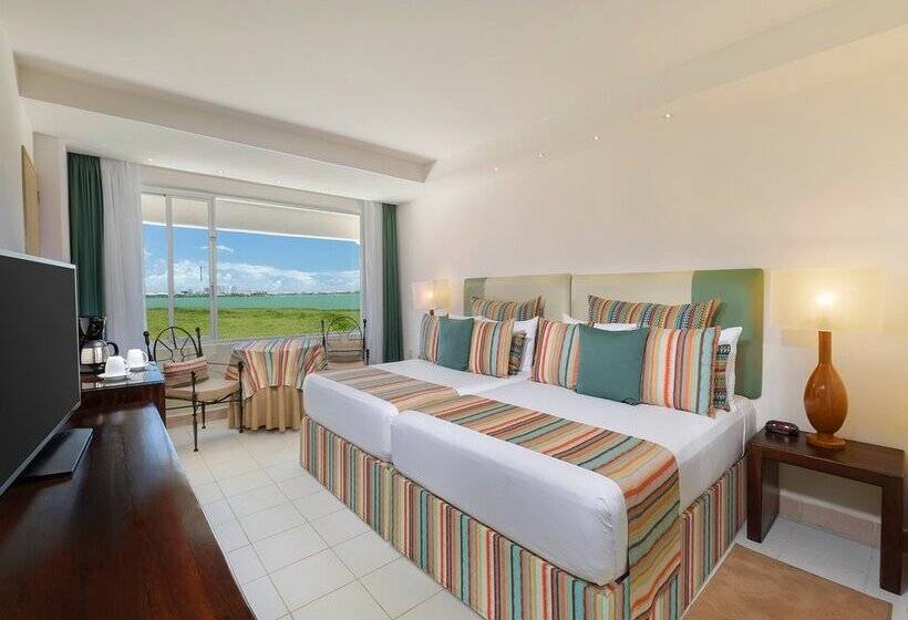 Suite Familiar, Grand Oasis Palm