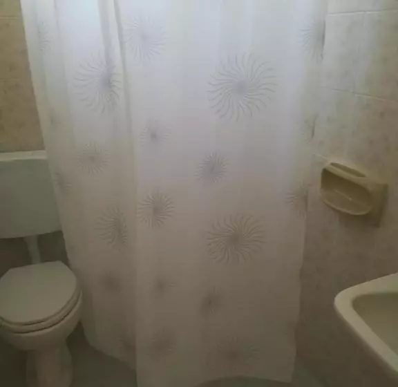 آپارتمان 2 خوابه, Family House Faliraki Studios Apartments