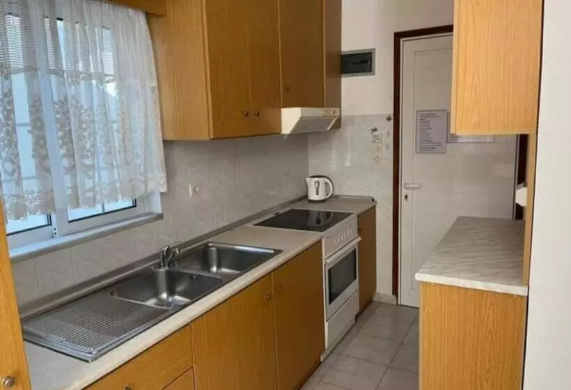 اتاق خانوادگی با چشم‌انداز باغ, Family House Faliraki Studios Apartments